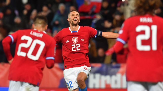 也是他自己 也是他自己