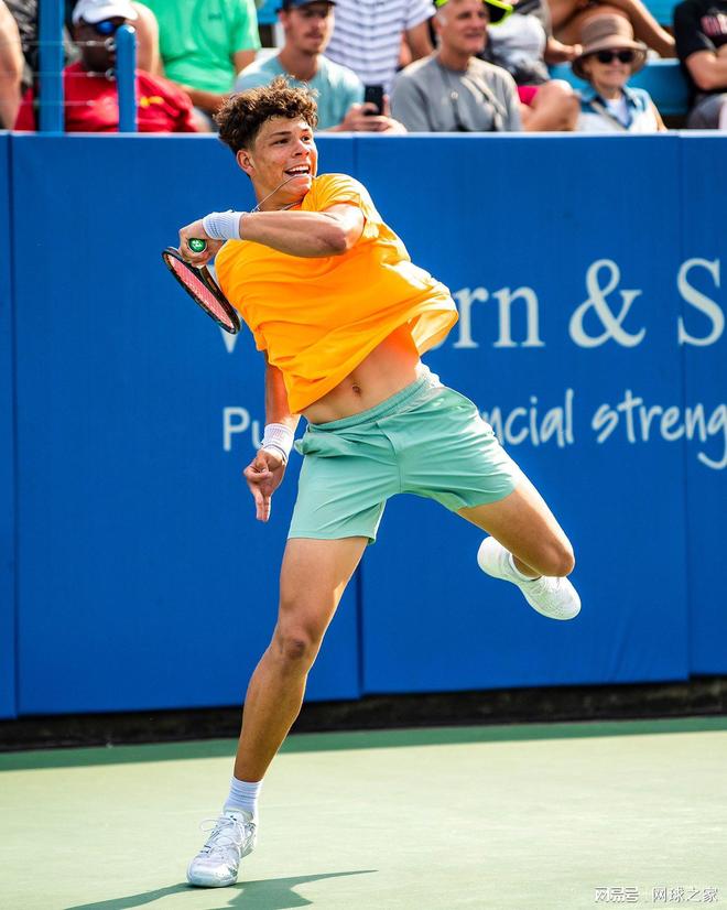 让那些曾嘲 让那些曾嘲