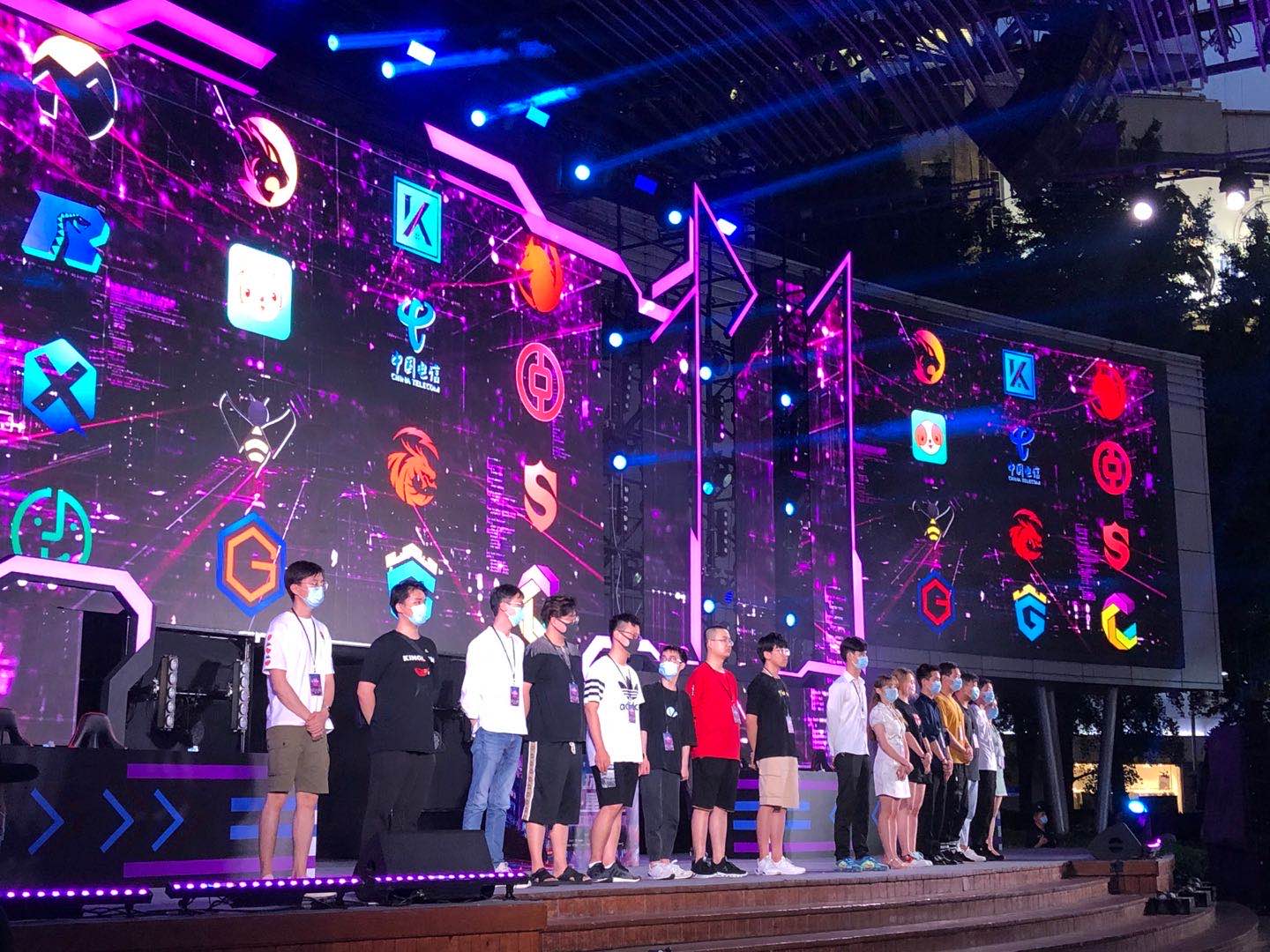 如东契奇 如东契奇