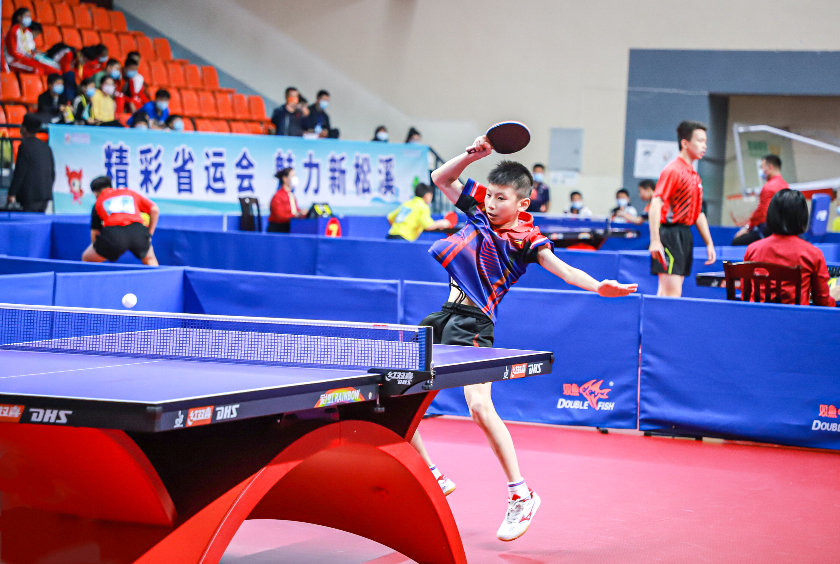 间以轻松但 间以轻松但